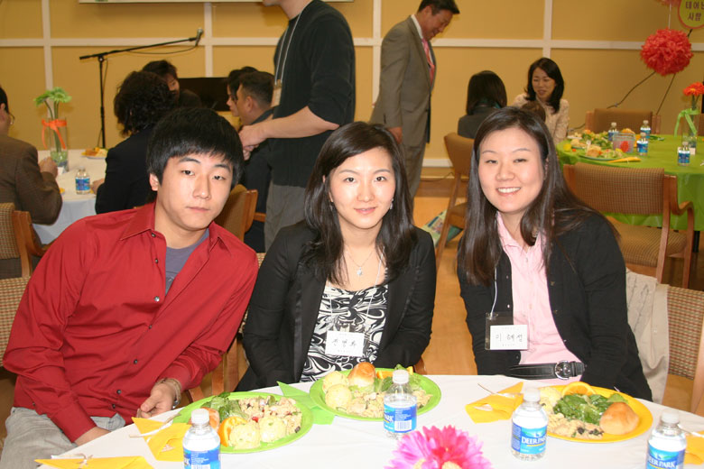 041209-easter (31).jpg